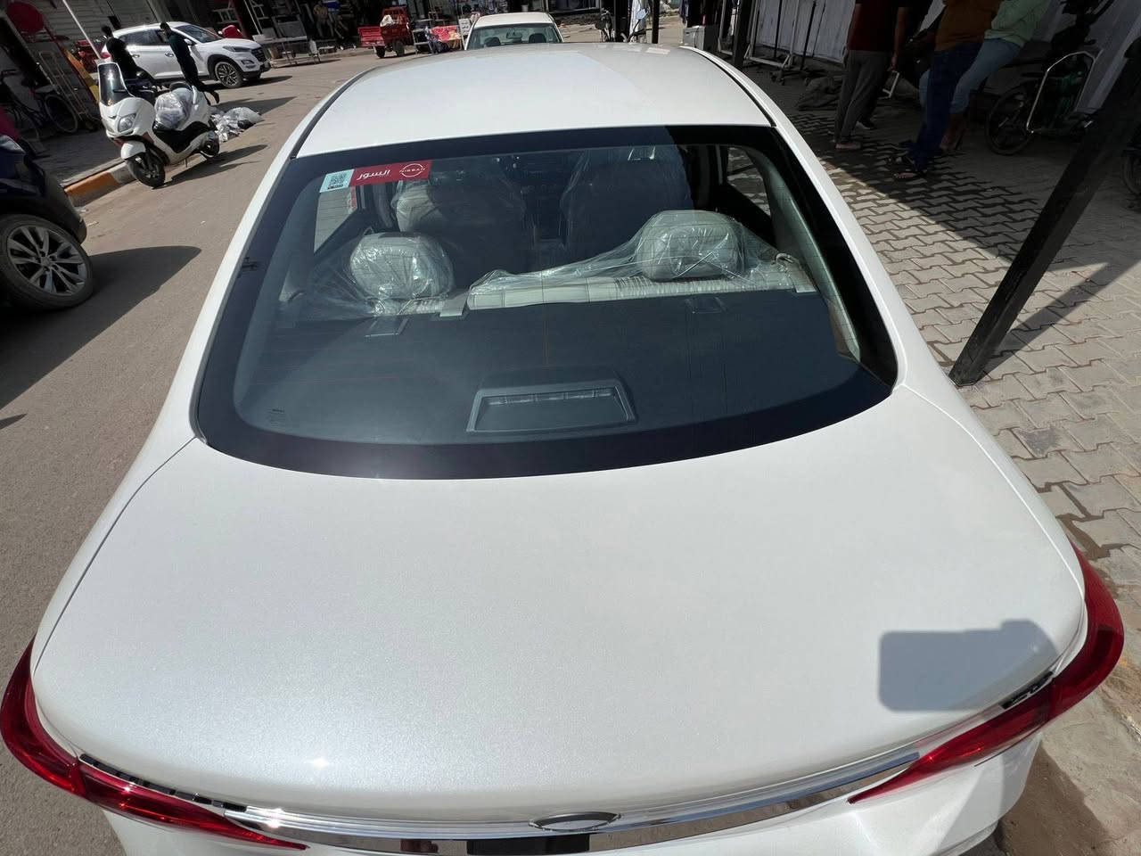 السلام عليكم
⭕سنترا نيسان
⭕ فئة sv
⭕موديل ٢٠٢٥
⭕رقم بغداد انكليزي
⭕محرك ١٦٠٠
⭕٤ سلندر
⭕شاشة تحكم
⭕فتحة سقف (بنيراما)
⭕كامرة خلفية
⭕ماشية ٢٧٥٠
⭕يعني زيرو
⭕سيارة ما بيها نقص اي شي
⭕ بعدها بوضعيت شركة ضمان ٣سنوات او ١٠٠ الف كيلو متر 
⭕تحويل مباشر
⭕السعر خاص او  الاتصال على الرقم
***********
***********
