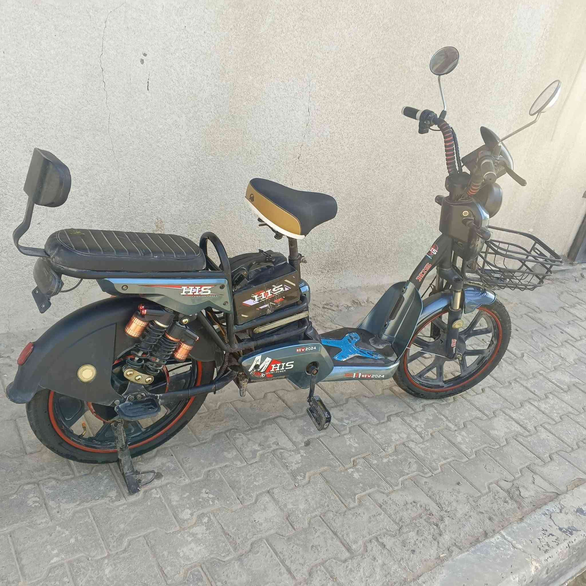 للبيع دراجه شحن موديل 25 نظيف جدا سعر 270 كربلاء ***********حجم 20
