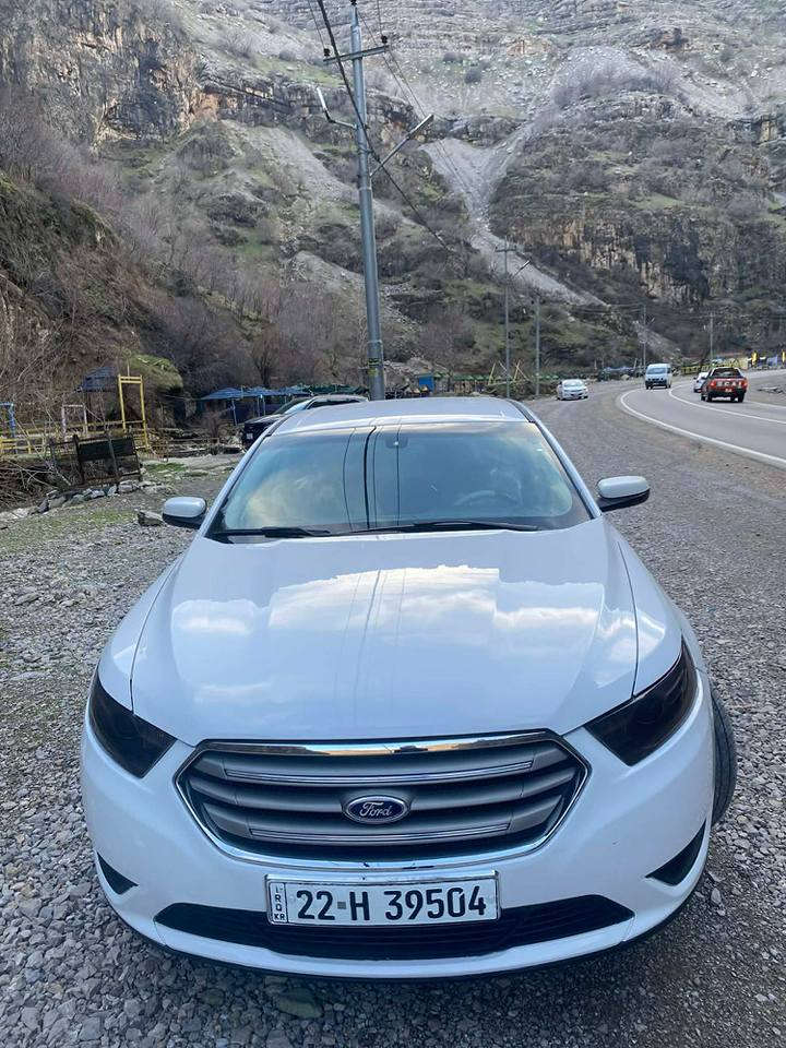 فۆرد تۆرێس مۆدێل 2013 مواسەفات  حاسە شاشە کوشن کارەبا کوشن جلد جام کارەبا کامێرە ناو زەرد زۆر  شتی تر 2چاملغی پشتەوەی بۆیاخە بێ ناو گرتن وە دەگایەکی بیلادی گۆڕاوە گێر و مەکینە بەشەرەت سەیارەکە مەسرەفی نیە بۆ زانیاری زیاتر  *********** أربيل, العراق
