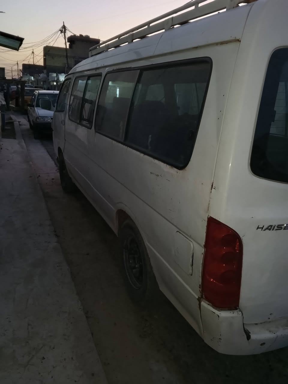 سلام عليكم البيع جنبي اج1 موصليه موديل 14مكاني بغداد سعر 28  رقم ***********
