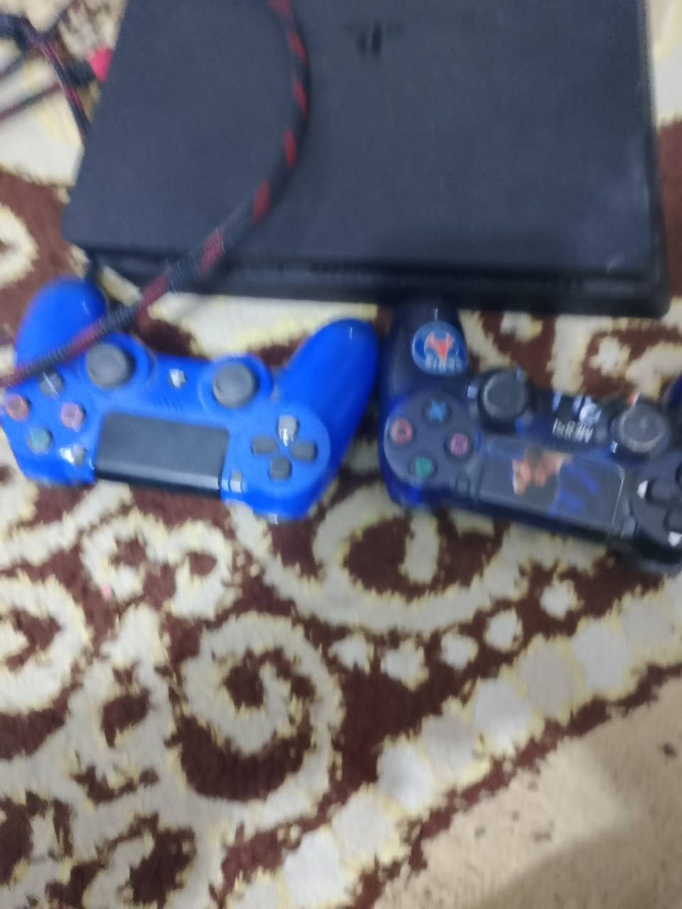 السلام عليكم بلي فور البيع مهكر
1/ النضافه 100/100
2/ ماطاب مصلح 
3/ معه اليوبي اس ومعه يدات 2 
وكبيبل اصلي 
------ 
السعر خاص


**إذا كنت صاحب هذا الإعلان وتريد حذفه لأي سبب، رجاءا أرسل رسالة إلى الدعم الفني**