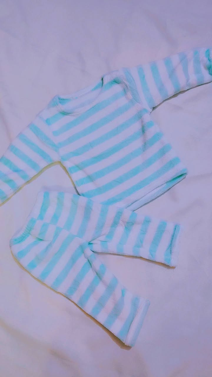 اتراك اطفال عمر اشهر لحد سنة يلبس اثنين ب٥


**إذا كنت صاحب هذا الإعلان وتريد حذفه لأي سبب، رجاءا أرسل رسالة إلى الدعم الفني**