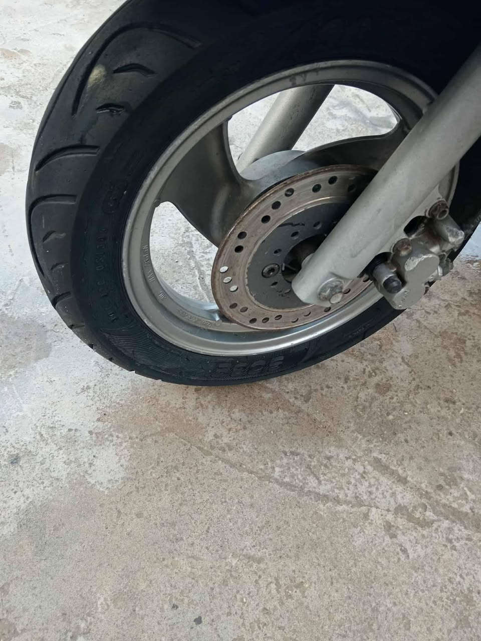 السلام عليكم
دراجة سبيسي ياباني رمبه مكفولة ماشية 11الف للبيع السعر الاتصال على 
الرقم:***********
: ***********
العنوان؛ الكوت
