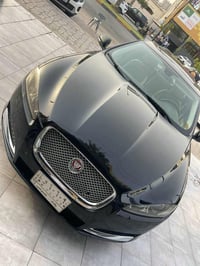 جاكور موديل ١٤ مكينه ٤سلندر  ٢٠٠٠ تيربو           اخوان السيارا معروفه...