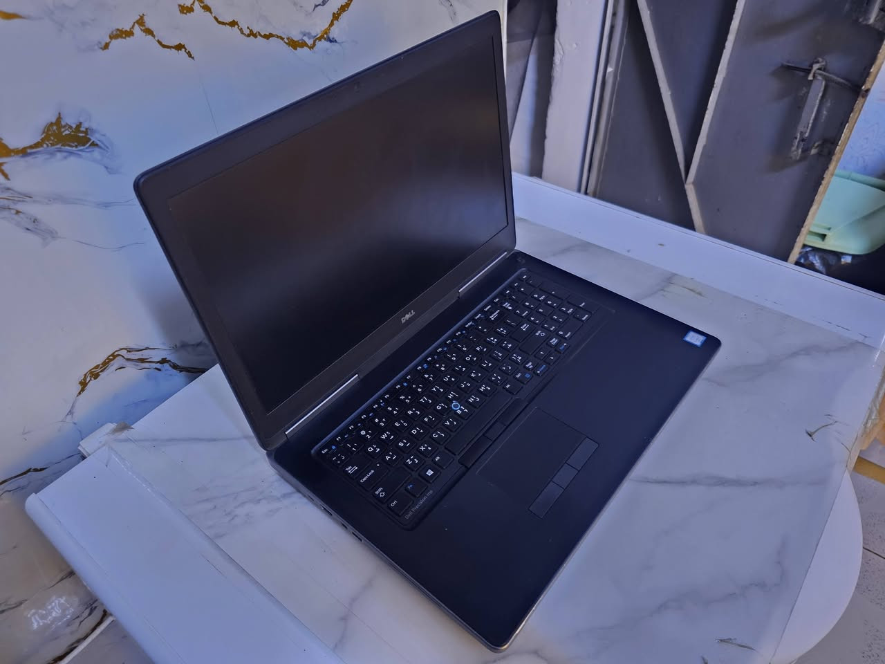 للبيع
Dell precision 7710 
ram 16
(Vga 8gb(nvidia quadro m5000m
Intel 128 m
Core i7
Hard 256
جيل سادس نظيفه جدا للالعاب القوية والبرامج ..سعرها ٦٢٥ وبيها مجال مكاني حلة مركز المدينه مامتواجد فيس رقمي ***********
