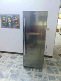 ثلاجه كرافت حجم 20بلاديه ما مصلحه نضيفه بعده بلايلونه سعر 250 رقم الها...