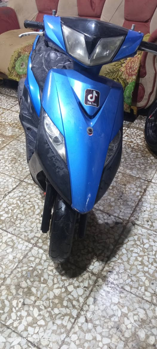 سلام عليكم دراجه ثعلب شغاله سلف هندر نضيفه السعر250ابعداد الغزاليه هاتف ***********
