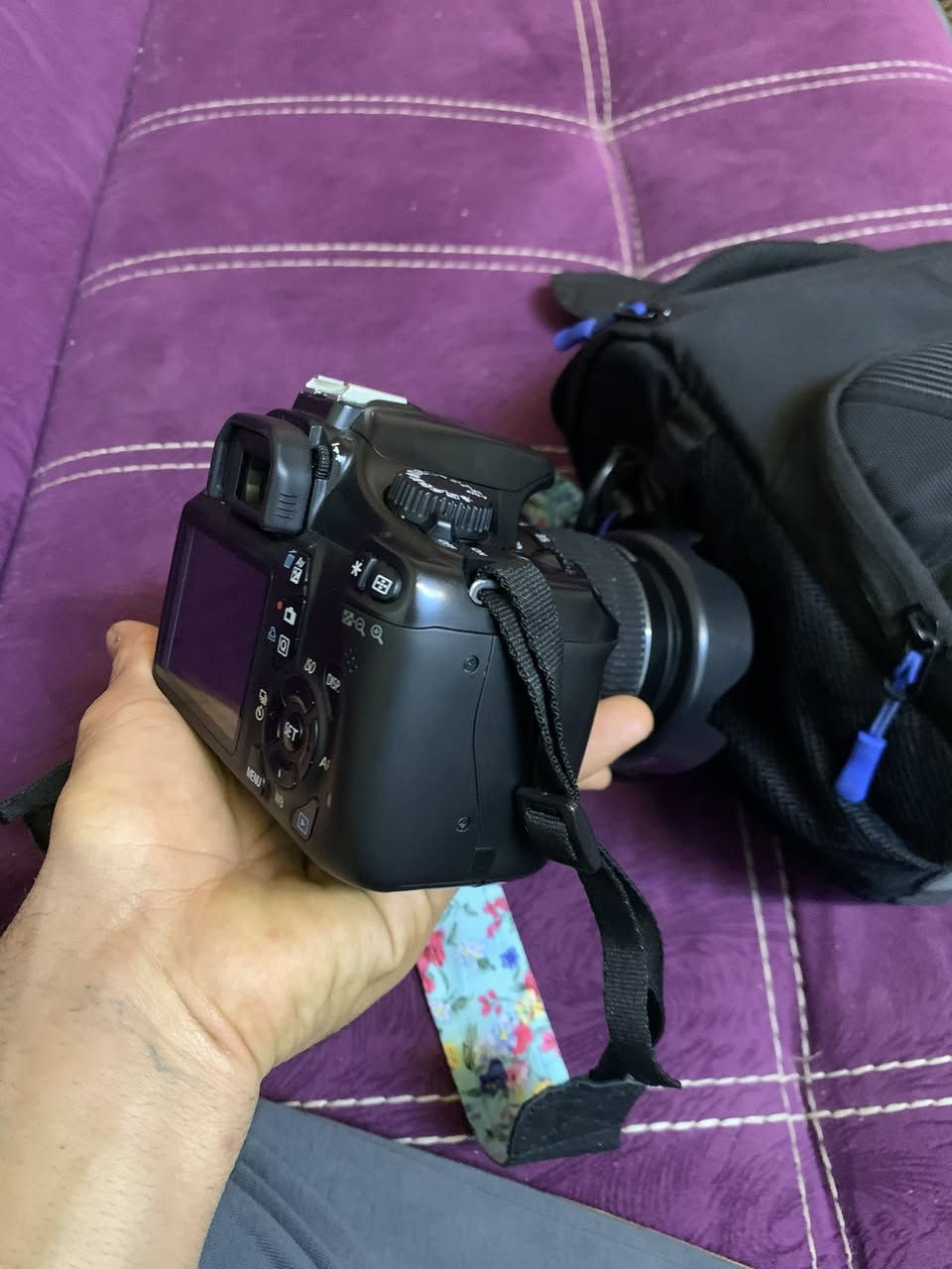 سلام عليكم كامرا تصوير كانون للبيع جديده كامل ملحقاتها سعر 275بيها مجال بصيط شراي يتصل على رقم ***********
