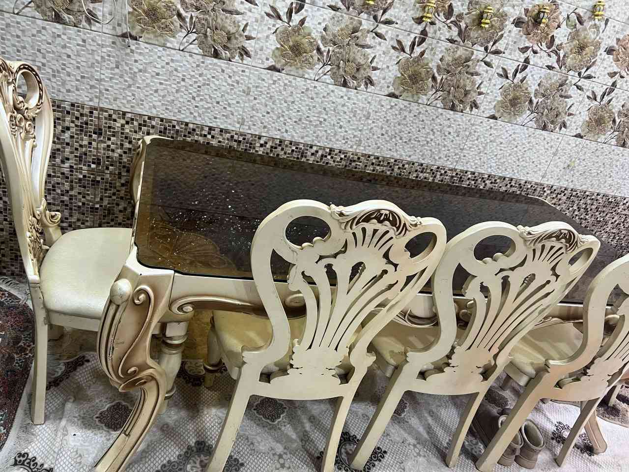 ميز طعام صاج وجه زجاح درجه اولى 6 كراسي اخذته 750 اخو الجديد اريده 450 شراي خاص


**إذا كنت صاحب هذا الإعلان وتريد حذفه لأي سبب، رجاءا أرسل رسالة إلى الدعم الفني**