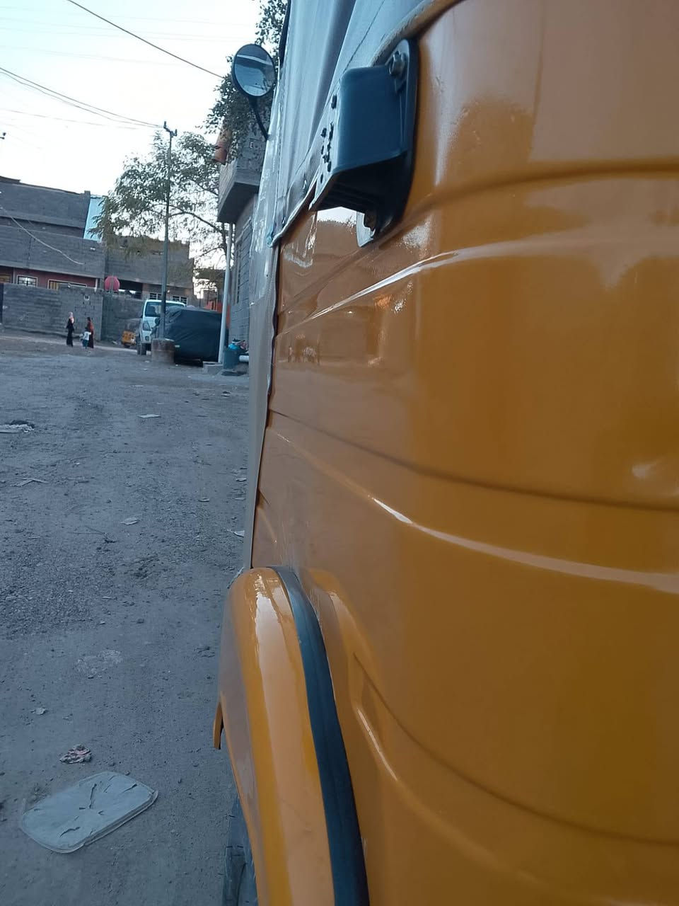 سلام عليكم تكتك مديل 2018شهر ،11يوم 24 تكتك اوراق المصطفئ معمره دوس بس او مرشوشه خفيف جماليه  تكتك خير من الله كهربايات كله شغاله تايرات نضيفه دوشمه  مكينه 2020 ((((التكتك بيه اكسل او ما متكد منه الن وديته كالو اكسن بدلت دهن الكسن راح الصوت او هسه هم رجع ما اعرف شنو الوضع المهم شباب تكتك شغل وطلع الشارع مكاني بغداد ام الكبر ولغزلان ***********ستفسار
