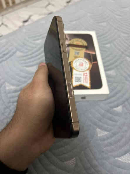 سلام عليكم
16 pro max
دبل خط ZA
256
90🔋
لون ديزرت 🧡
مبدل شاشه كلش راقيه نوعيه ممتازه 
وضهر 
فيس ايدي شغال وتلفون اي خلل مابي 
كله شغال ونضيف 
كارتونه اصليه موجوده 
التلفون دبل خط نسخة ZA انتبه!!
سعر ٩٢٥
***********
