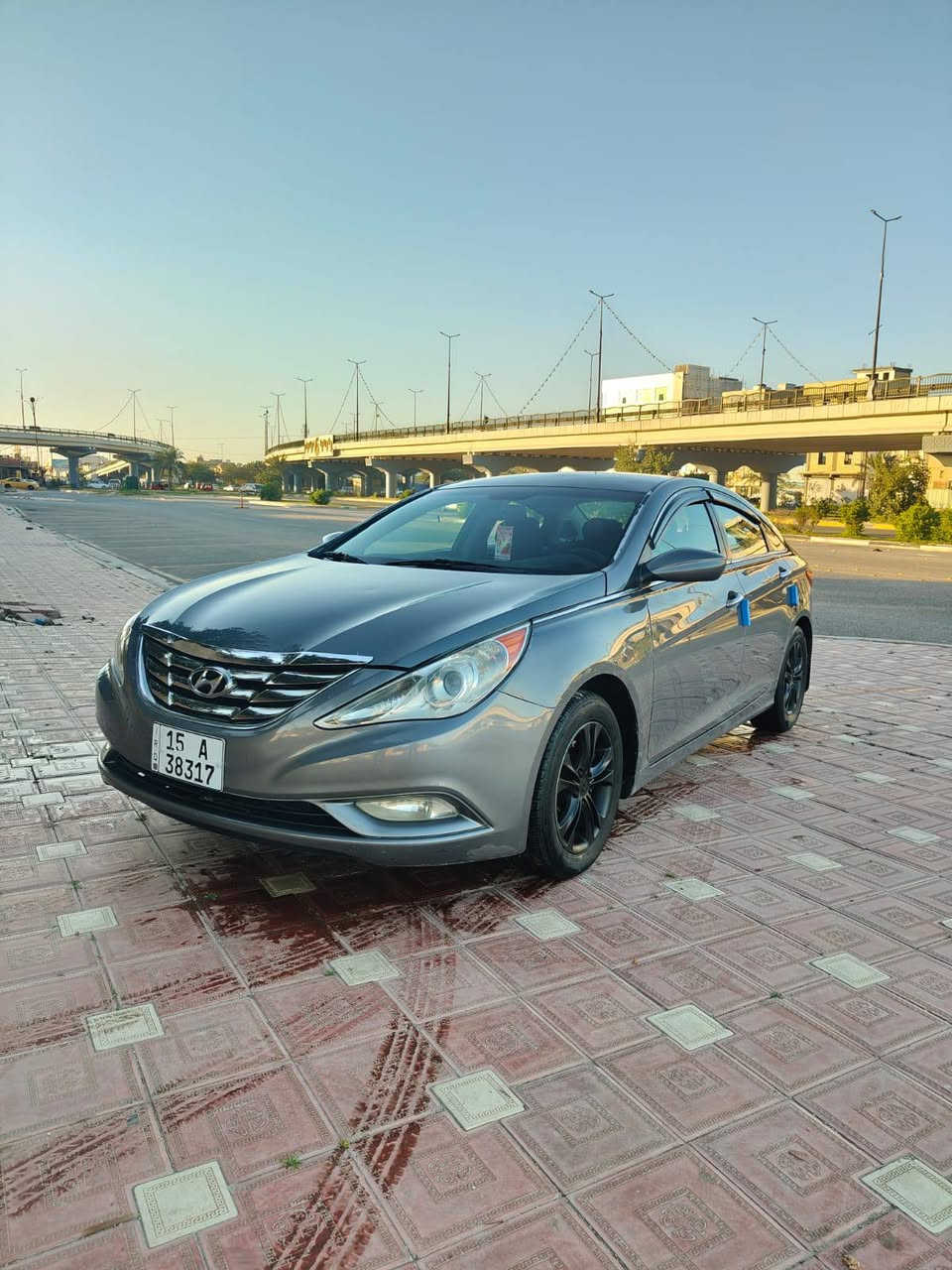 السلام عليكم سوناتا للبيع رقم امبار انكليزي اي مرور تداور تحويل ثاني يوم سنويه جديده رقم جديد هزه جديده وارد امريكا حادثة جاملغ شويه من البنيد مكينه 2400 بيها صبغ أثر جراد مكينه وكير وحداديه تبريد ثلج  وتخم تاير وكهربائيات مكفولات سياره كل نقص مابيها جاهزه السعر 88 رقم الهاتف  *********** مكاني كربلاء اخوان مكلف بالنشر
