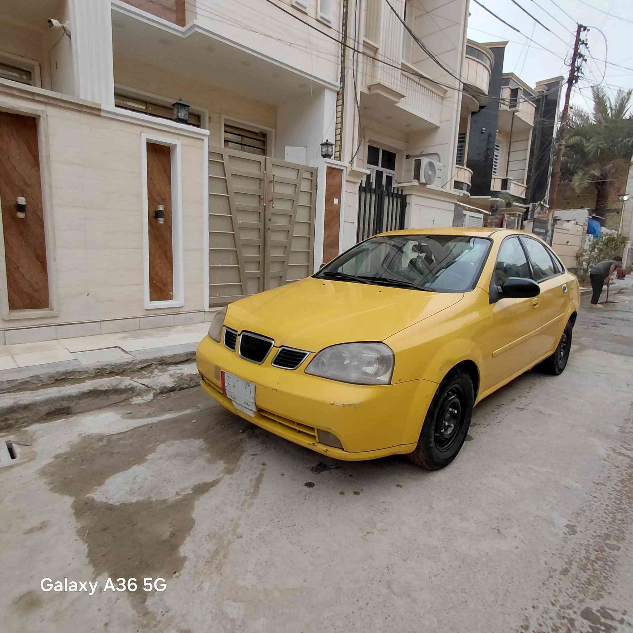 السلام عليكم اللبيع  اوبتره مديل ٢٠٠٤ اوتوماتيك مكينه كير خير من سياره جاهزه  بسمي مصفره هيه وغرامات  رقم بغداد  سياره  اليبل واحد  بدون تبديل   بدون  صربه  سياره جاهزه  كبل الشارع   مكاني بغداد حي الجهاد السعر ٤٠الرقم ***********
