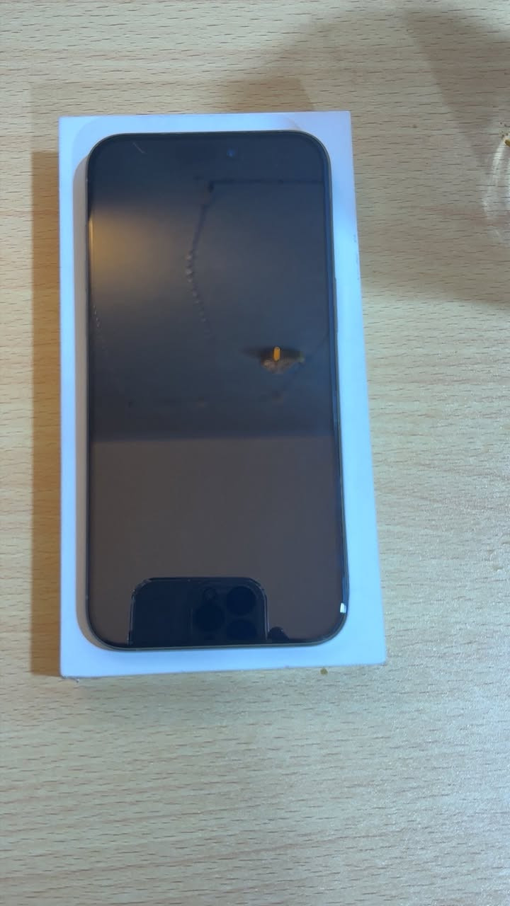 IPHONE 15PRO MAX تيتانيوم
نموذج ZA دبل سيم كارت

الجهاز مكفول من الفتح والشخط

بطارية🔋:89

ذاكره: 256

مكاني ناصريه مركز

للاستفسار واتساب :***********
