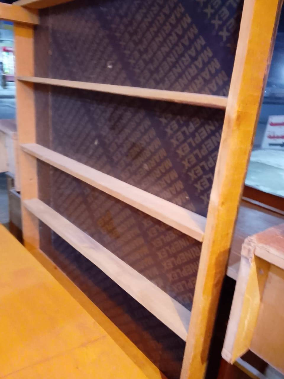 غرفه ام خمسه نجاره اخت الجديده البيع السعر خمسميه الف وبيه مجال الحله ابو غرق وتساب او تصال ***********
