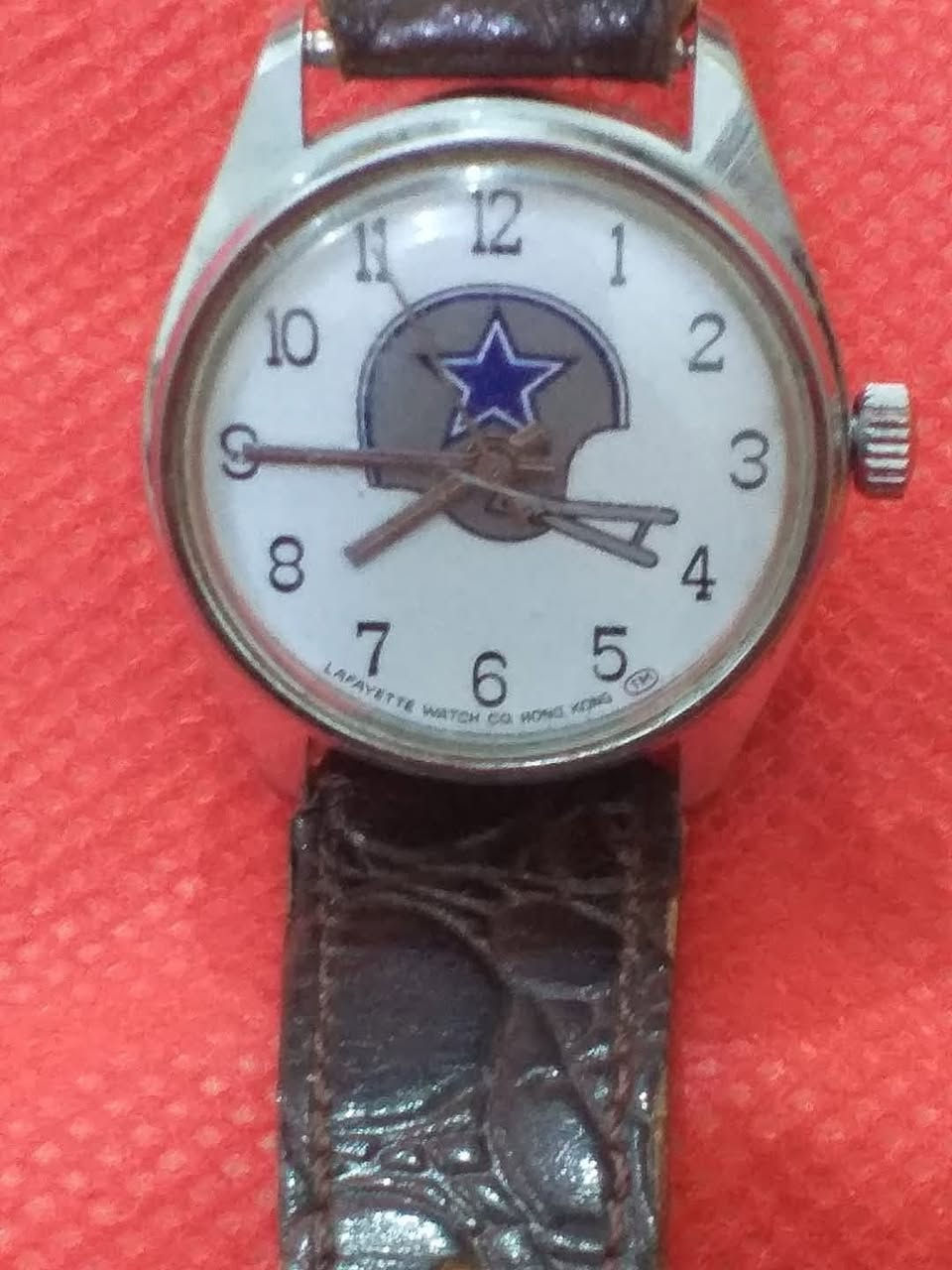 🌺🌺🌺🌺
السلام عليكم ورحمة الله وبركاته ..
مجموعة ساعات تكويك  سويسري فنتج قديم


**إذا كنت صاحب هذا الإعلان وتريد حذفه لأي سبب، رجاءا أرسل رسالة إلى الدعم الفني**