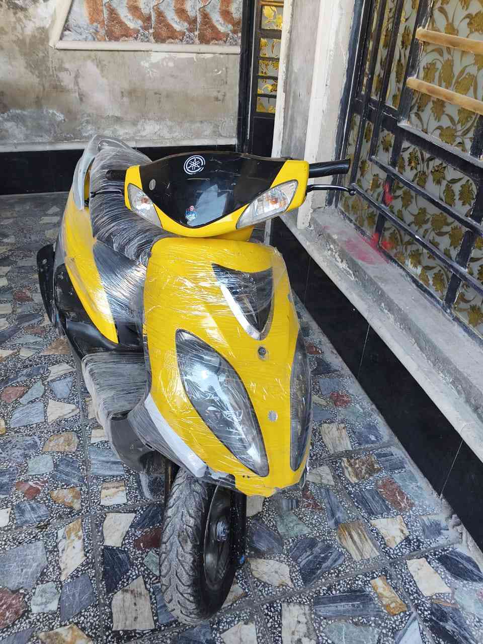 سلام عليكم دراجه للبيع أو مراوس حسب القناعه نضيفه نفس ما بل صور موضحه مكاني بغداد البلديات متواجد عل فيس وتساب *********** السعر 350
