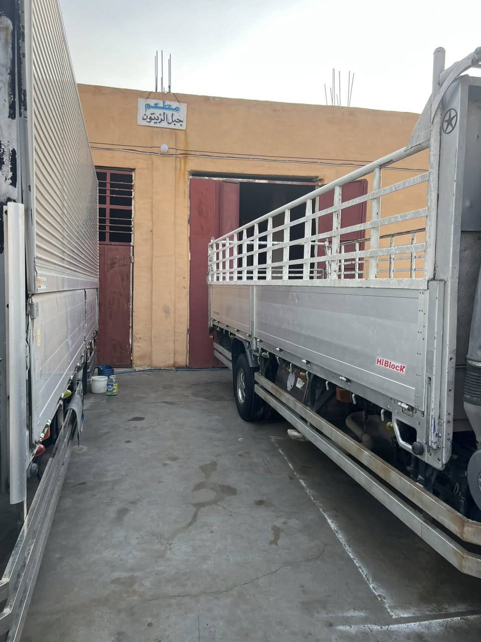 السلام عليكم سياره انكر للبيع موديل 94
رقم بابل سته وربع بلادي مكينه 80عادي  العنوان واسط الصويرة ***********
