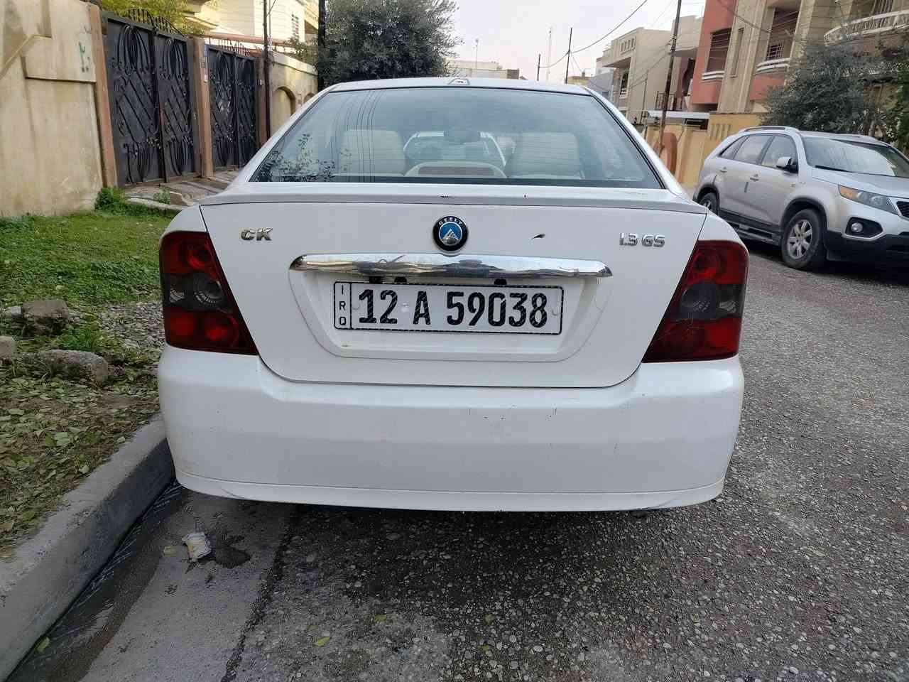 السلام عليكم جيلي سي كي موديل 2012 مكفوله من الضربه والصبغ كير ومحرك شرط تبريد ثلج ❄️️ تتفئه رقم جديد هسه جديده ماشيه 47 سيارة جديده تاير السبير شرط ما نازل  السعر 66 وبها مجال للتصال ***********كورك بيه وات ساب ___***********
