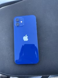 ايفون ١٢ عادي  ذاكره 128  بطاريه 76  مستبدل شاشه اصليه 3 خيارات  والفي...