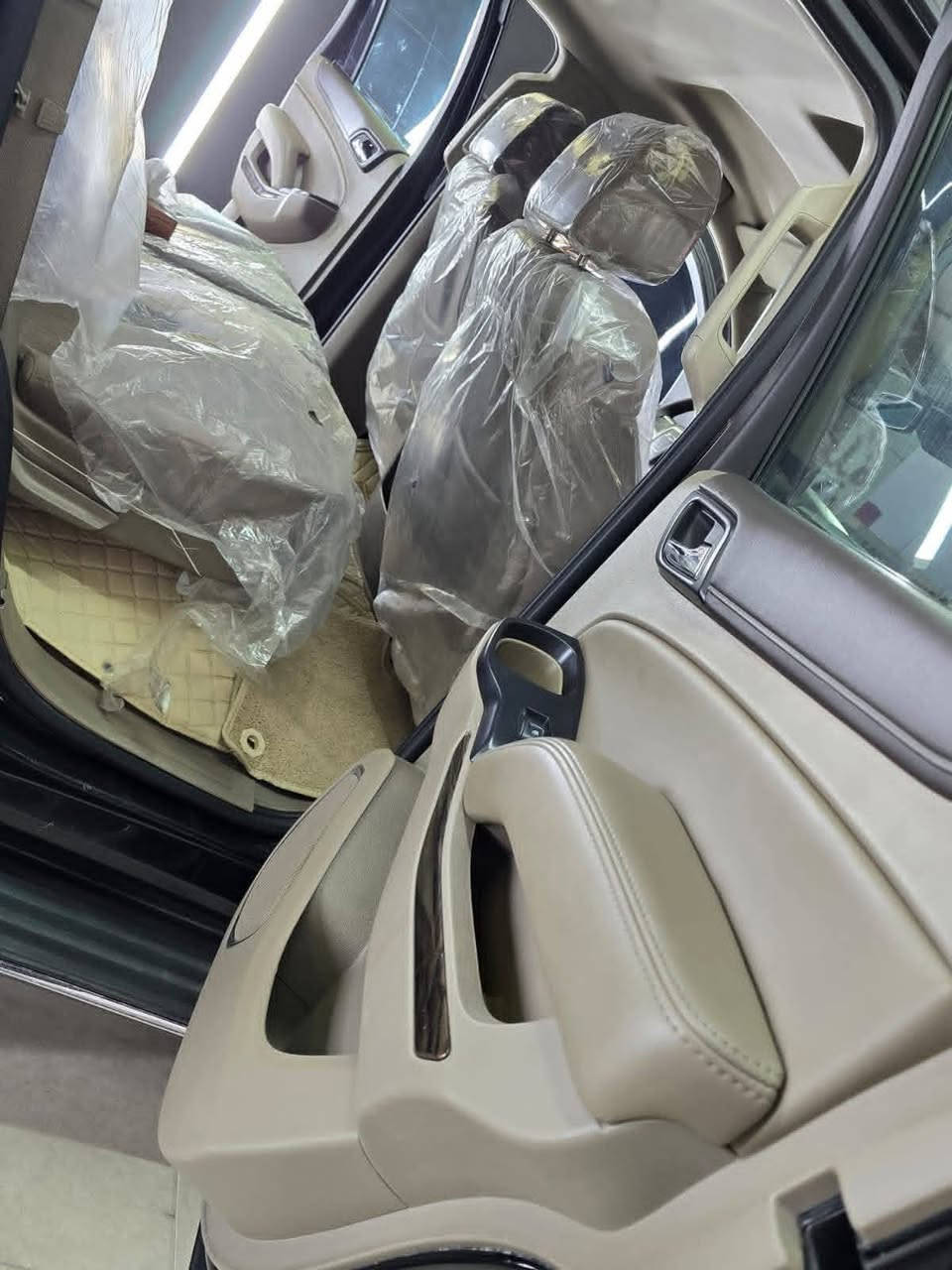 سلام عليكم ورحمة الله وبركاته جمسي يوكن البيع أدوات 
سعر 145قفل الشراي تصال على رقم ***********
