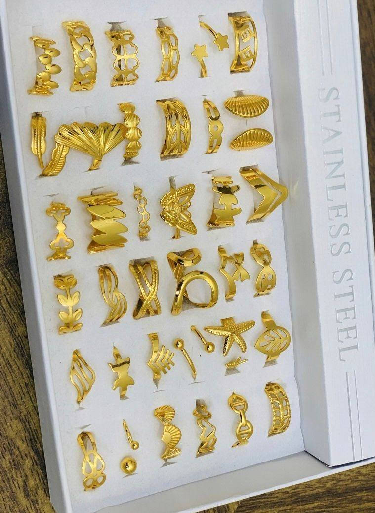 مجموعه من الاكسسوارات متوفرة داخل كوزمتك رويال ✨


**إذا كنت صاحب هذا الإعلان وتريد حذفه لأي سبب، رجاءا أرسل رسالة إلى الدعم الفني**