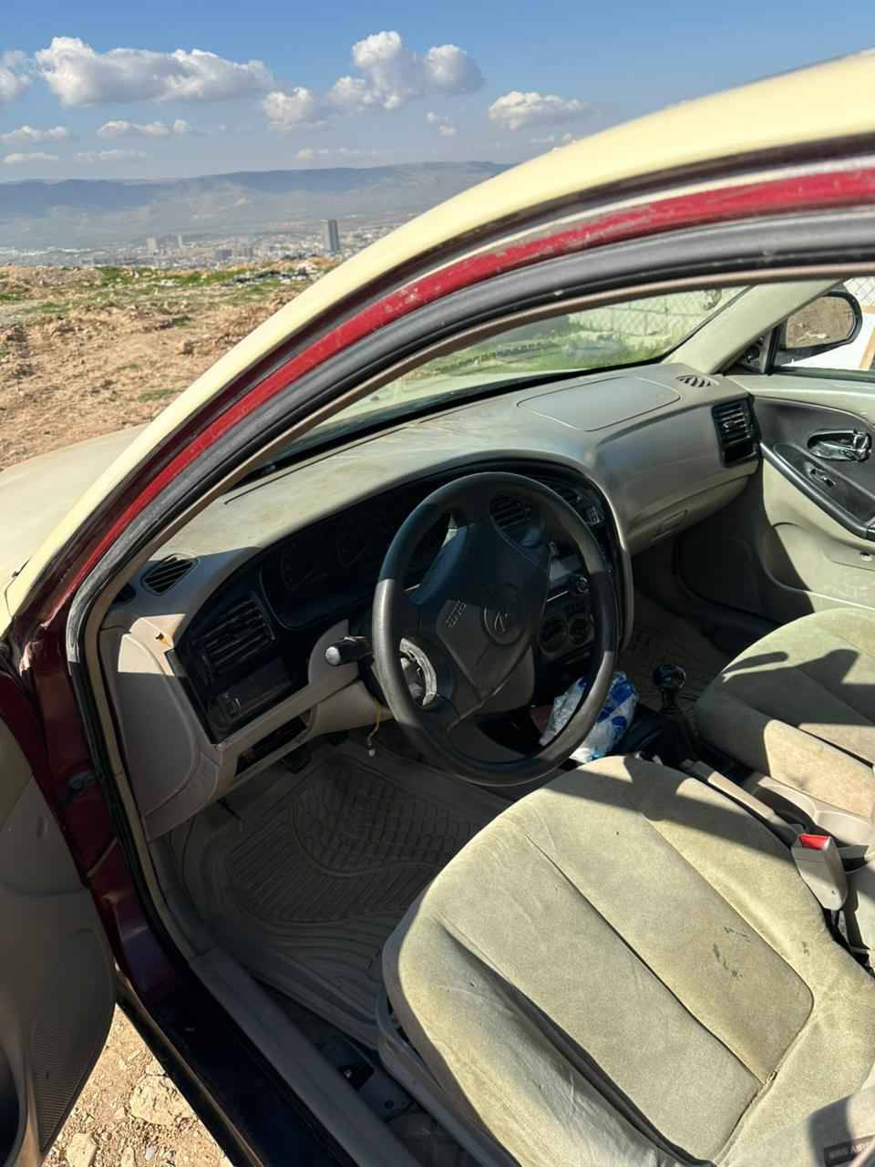 هۆندا ئەلەنترا ۲۰۰۳ گێڕو مەکینەی بەشەرت تەحویلی ئەسڵ ٤ ڕەقەمی  ناو زەرد  نرخی 52 گەڵا و  معامەلەیەکی زۆر کەم  *********** Singapore
