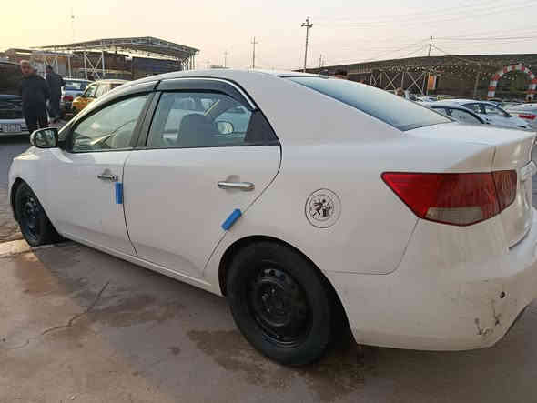 سلام عليكم سيراتو 2011 رقم اربيل وكاله تحويل مضمون 100%  بصمه تحكم ستيرن جام كهربائي مري كهرباء جاهزه سعره 65 شراي يتصل ***********
