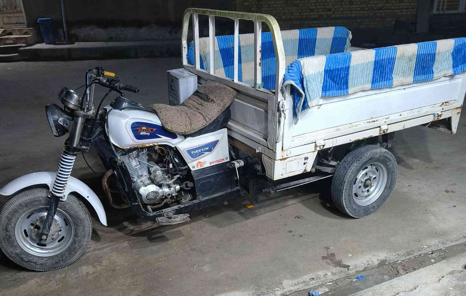 دايون موديل 15 اوراق كامله محرك مامفتوح ستوته جاهزه ناصريه الاسكان الصناعي سعره 1550بيه مجال قليل ***********
