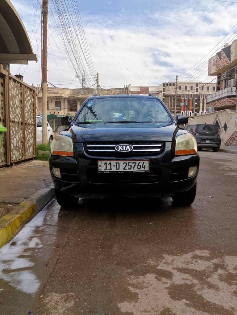 ياالله 
السلام عليكم 
كيا اسبورتج موديل 2007 بغداد بأسمي السنويه لغايه 2030 سياره جارده ومصبوغه حزام السعر 93$ بيه مجال بسيط للبيع او مراوس ببيكم دبل قماره مكان السياره بغداد الكرخ للاستفسار *********** 
*********** بغداد, العراق
