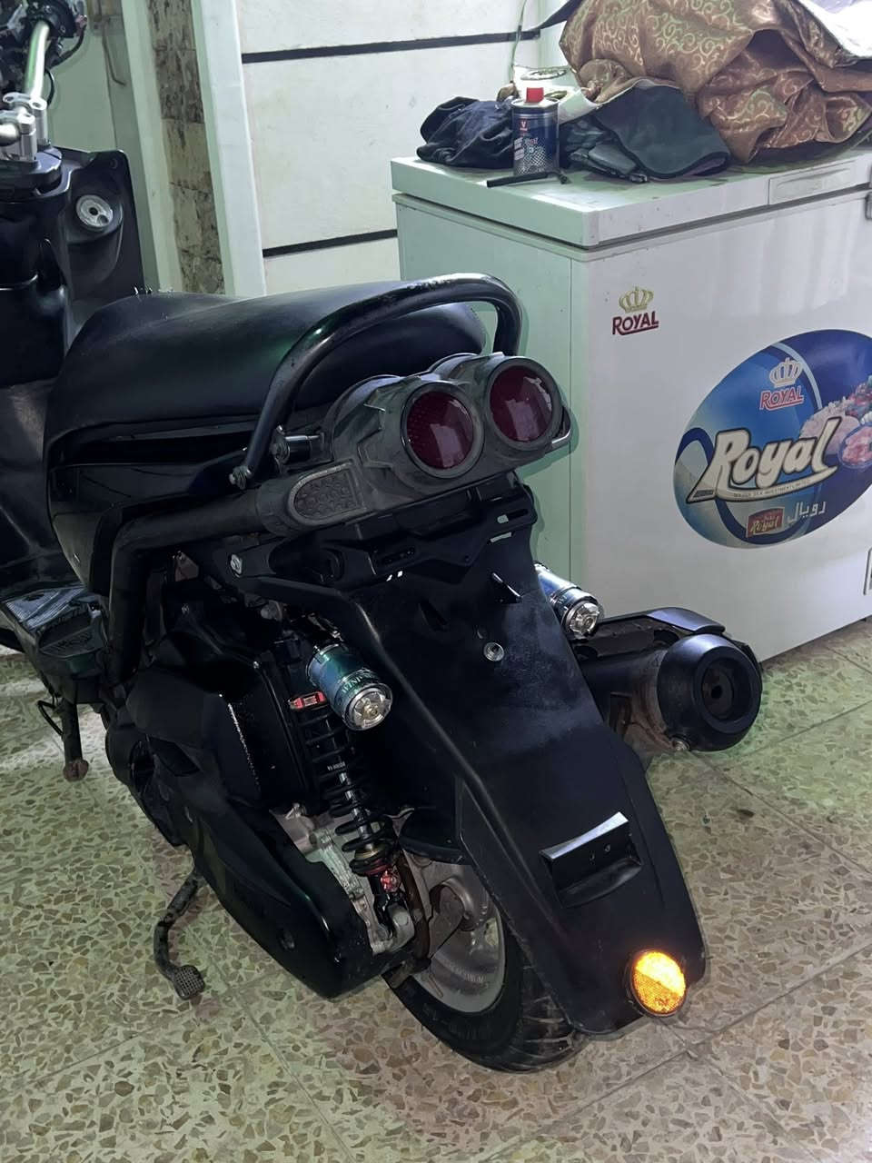 سلام عليكم شباب دراجه سكنس جبلي 14 كلش نضيفه صاله2 شهرين نازله من الرمبه دراجه رياضيه وشلعته تخبل 
ترهم مراوس 
وللبيع السعر خاص 
الدراجه كلش كلش نضيفه

***********
