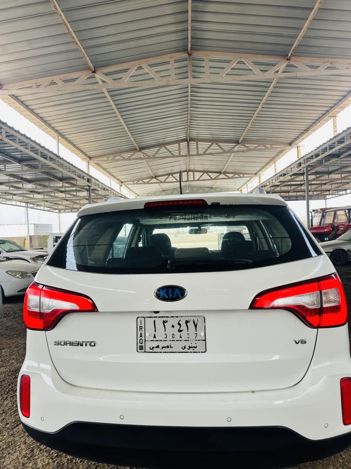 سورنتو ٢١٣خليجي رقم نينوئ الماني  مكفولة من الصبغ مكفولة كفالة عامة
فول مواصفات
سقف بانوراما
محرك 6 سلندر
مري شفط ترحيب
بصمة تشغيل بصمة أبواب
حساس امامي و خلفي
سياره حيل جديده 
كير ومحرك مكفول شرط الفحص
 شرعي موجود تحويل ثاني يوم
العنوان الموصل ربيعه 
للاستفسار الاتصال بالرقم
***********
السياره في معرض علي الشمري 
عنوان المعرض قرية عوينات علا الشارع العام
