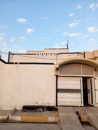 دار للبيع • طابو ملك صرف • ١٨٠م