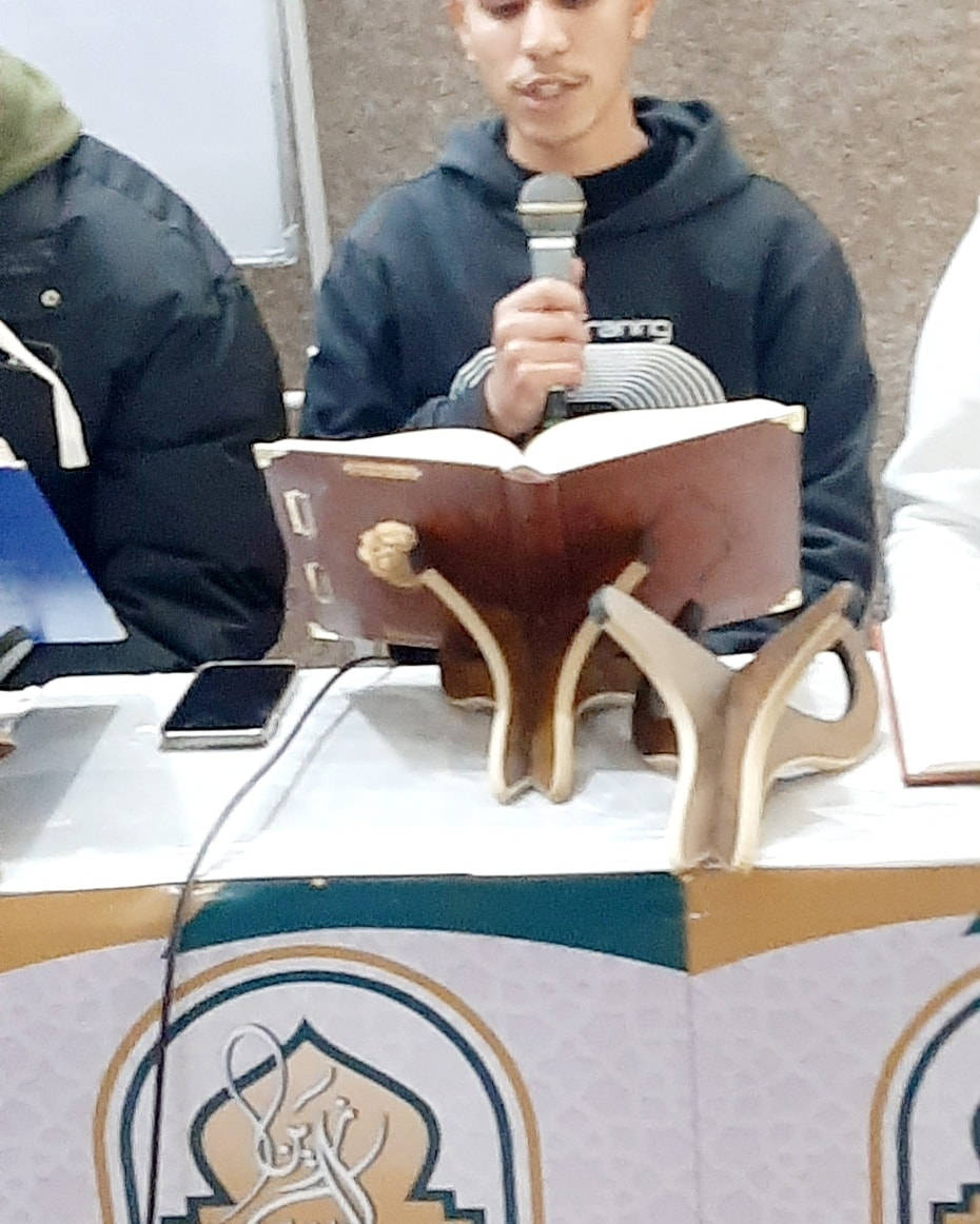 مؤسسة الإمام زين العابدين عليه السلام القرآنية                          
     ((لختمة القرآنية الرمضانية المباركة ))
#بغداد__ شعلة الصدرين - ق٣ - شارع الزركاني 
السبت ٢٨ / ٢ / ٢٠٢٦ 💫 ١٠ شهر رمضان ١٤٤٧ الختمة القرآنية الرمضانية الجماعية المرتلة  لشهر رمضان المبارك  #الجزء_الحادي عشر 👉 نسأل الله التوفيق والقبول خالصةً لوجهه الكريم 🤲
الحمد لله بحضور جمع غفير من المؤمنين اساتذة وقراء مؤسسة الإمام زين العابدين ع القرآنية تم قراءة الجزء الحادي عشر من كتاب الله المجيد 🙏
نسأل الله القبول والتوفيق لجميع المشاركين والمستمعين .الدعوة عامه لمن يجد في نفسه القدرة على القراءة بأحكام متقن للمشاركة اوالمتابعة 🤲
 الشيخ سيد رياض ابو مصطفى المعموري الموسوي 
م . مؤسسة الإمام زين العابدين(ع) السلام القرآنية 
للآشتراك او الاستفسار الاتصال على الأرقام ادناه👇
 ***********. *********** @
