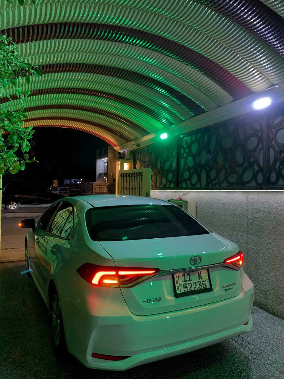 كورلا هايبرد ٢٠٢٥ ماشي ٤٢٠٠ رقم بغداد 
السعر ١٥٧
رقم الموبايل ***********
