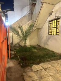 للإيجار مشتمل العنوان  اليرموك مجاور مطعم سماش مقابيل كليه الحكمه السع...