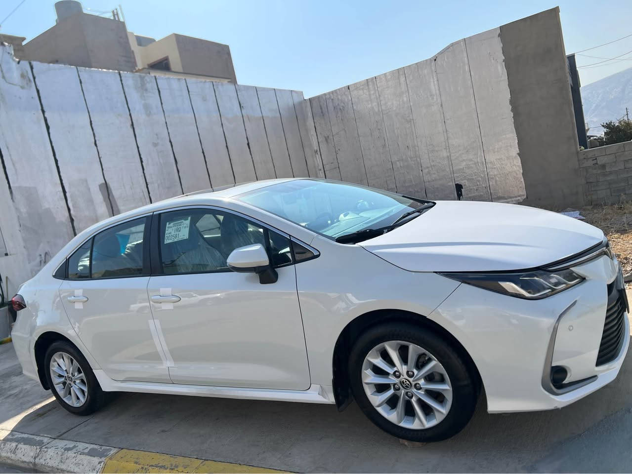 کرۆلا 2021 فوول فوول سفری شەریکەی ساز  2 بەصمەی شەریکەی لەگەڵ دایە 
80 هەزار ڕۆشتوە  
2بۆ 3 پەڵە ساردی هەیە  بۆیاخی نیە 
سەیارەیەکی جاییزە بێ نوقسانی  هەمووگیانی تازەیە  بەناوی خۆمەوەیە
*********** دار بنديهكان, السليمانية
