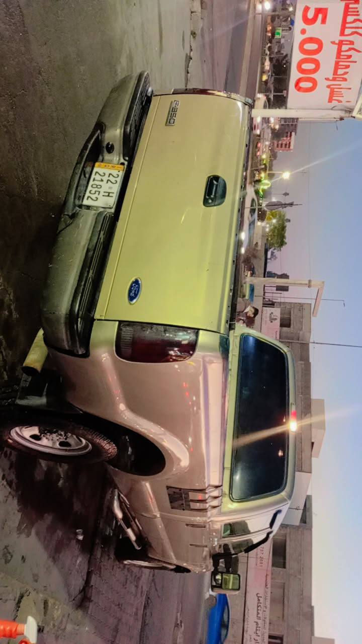 فورد F350 موديل 2007 
محرك بانزين 8 سلندر ماشیە 70 الف
سيارة رقم اربيل دولي تحويل نفس اليوم
بدون حادث بدون صبغ كير محرك حدادية
جديد مابيه نقص سعر 70$وەرقە قفل قفل
مكان السيارة اربيل واتساب ***********
