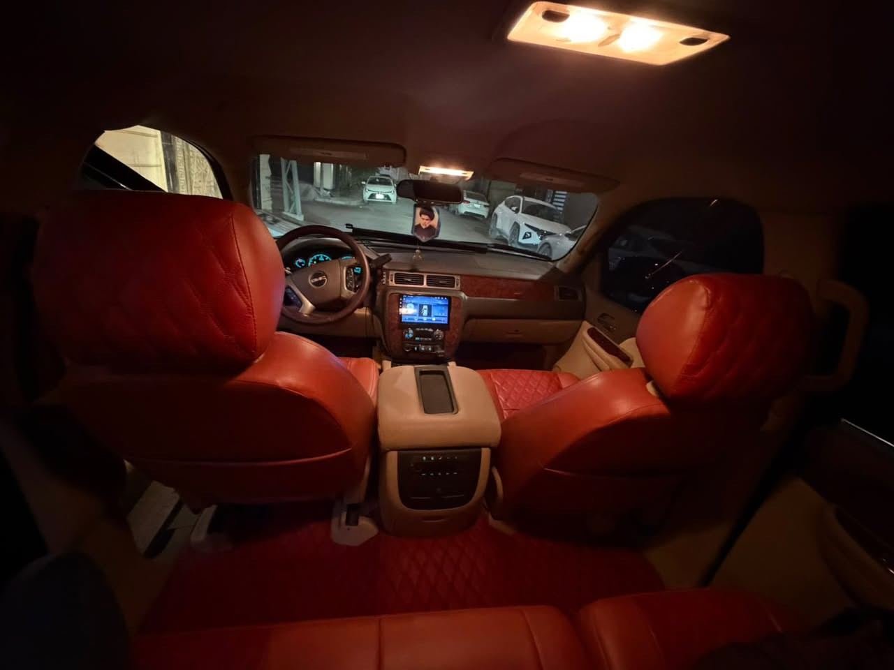 السلام عليكم العزاز تاهو 2009 اي لتي كفالة عامة للخير رقم سليمانية سيارة جاهزة للخير حدادة كير تبريد مكينة كلة جديد 
مكان السيارة البصرة للستفسار الاتصال *********** واتس 
او اتصلل السعر 105 وبيها مجال للطيبين ملاحضة : بيها تضليل 
امريكي اصلي شرط اذا مو اصلي اشدلك اصلي
