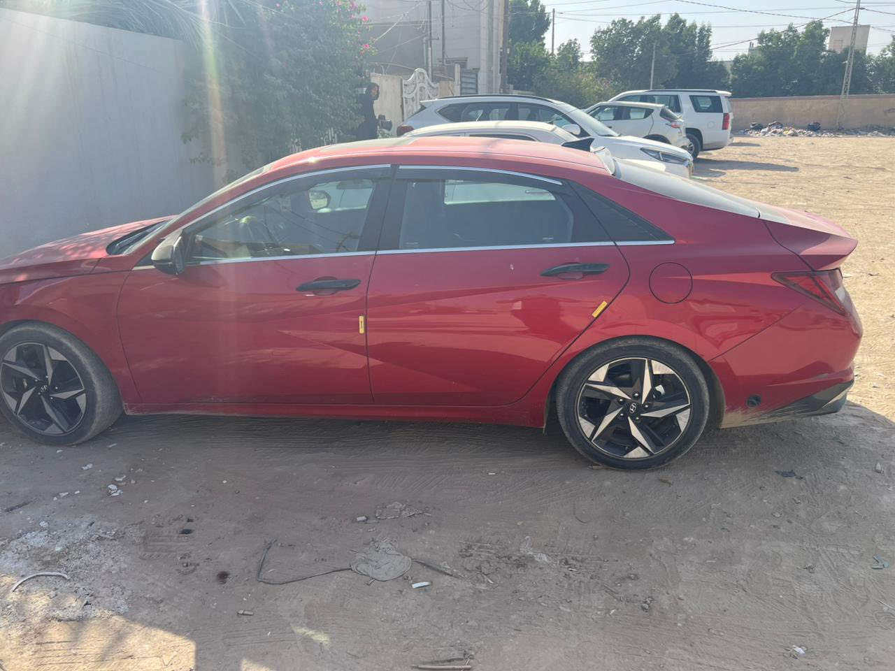 نترا 2023 وارد امريكي
ضرر خلفي بسيط رقم بابل بسمي 
فول مواصفات ماشيه 35 مايل محرك 2000 دوش بيهه منظومه غاز وشغاله تخم تاير جديد للبيع او مراوس بسيارة عاليه
***********
السعر 172 وبيهه مجال بسيط
