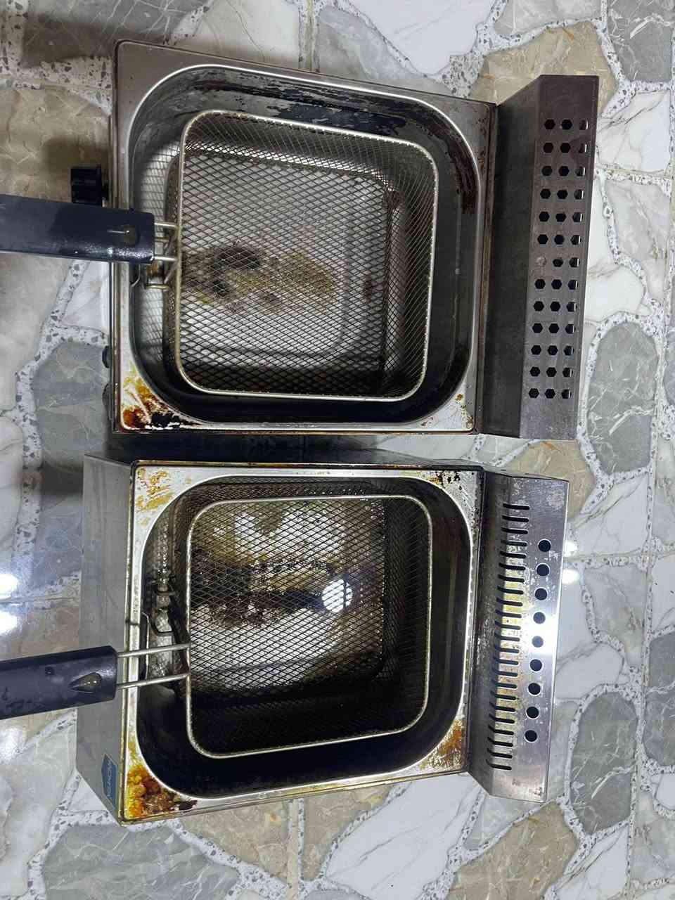 بسم الله الرحمن الرحيم
قلايه فنكر ستيل العدد ٢
سعر الواحده ٩٠
***********
العزيزيه نزلت الشباب
