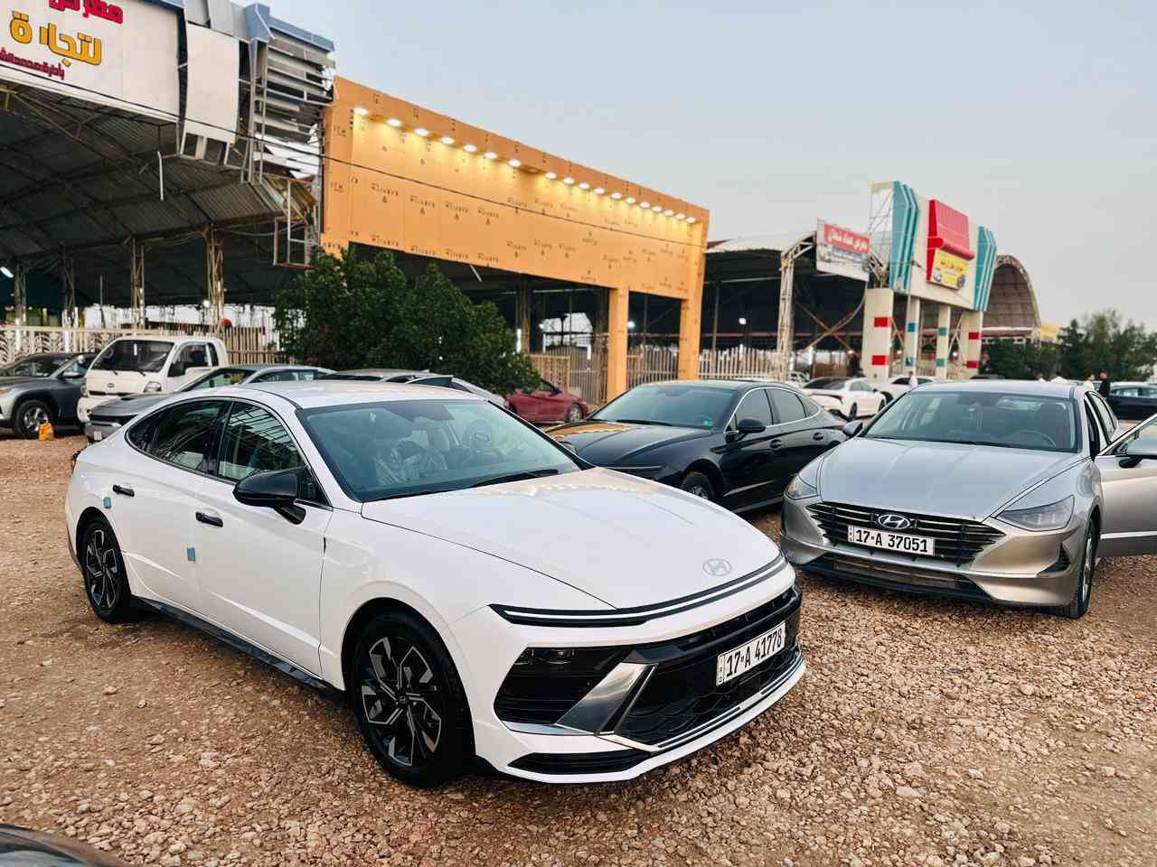سوناتا موديل 25 سبورت
فول مواصفات عدى الفتحه
بصمه رادارات بصمه أبواب كشن كهرباء نقطه عمياء قياده ذاتيه وبعد هواي بيها مواصفات
حادثها تبديل جاملغ ورش طرف البنيد السونار بالمنشور 
معوقين مثنئ مرقم وجاهز
مكان السياره الرميثه
السعر ١٨٥
***********
