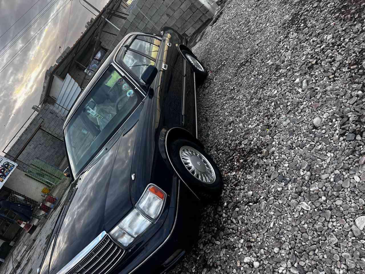 سلام عليكم ارنب ايسر بلاد للبيع رقم بغداد مشروع وطني موديل 1993تحويل مباشر سياره مكفوله كفاله عامه بيه مكانات صبق مكفوله من صبق لعام كير ومكينه شرط حداده كهربايات طخم تاير قرفه جديده سياره جاهزه من كلشي سعر 72عنوان البصره تقاطع لخور هاتف***********اخوان مامتواجد عل فيس
