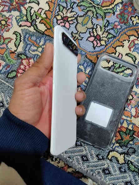 تكنو بوفا سلم ذاكره 256رام 8+8 جهاز كلش مضيف كامل ملحقات سعر225قفل شامل توصيل مكاني ديالى
***********
