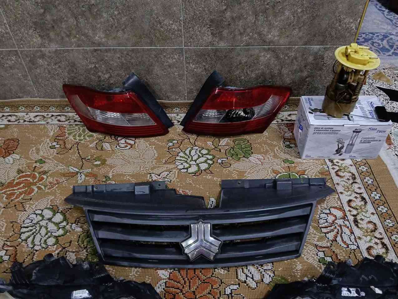 طوافه وفيت بم ساينا وبلاجكترات امامية وخلفية اصليات ب50 للاستفسار الاتصال بالرقم ***********
