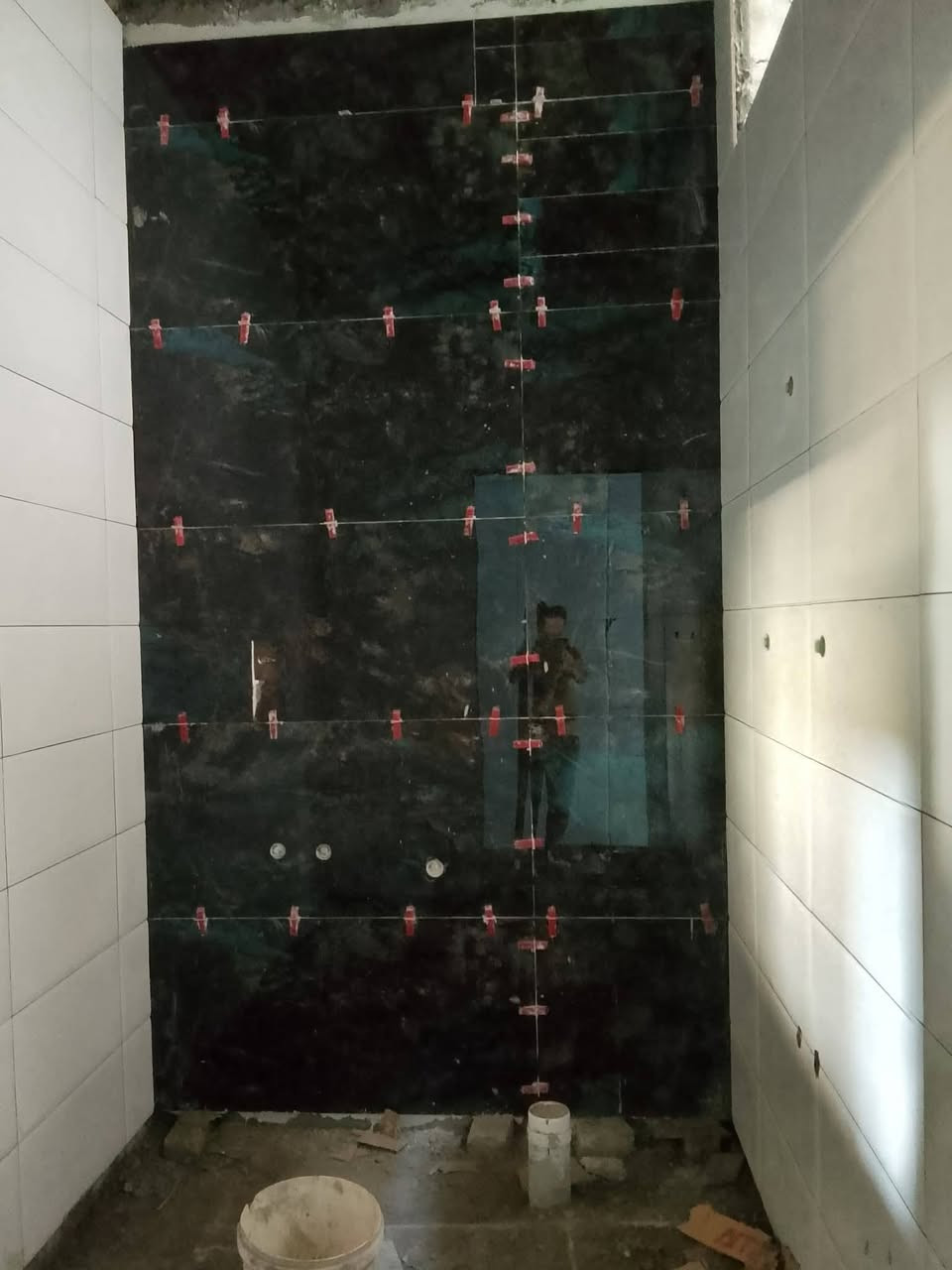 جزء من اعمالنا مدينة الفلوجه والصقلاويه ونواحيها عمل السيراميك الكاشي البورسلين مرمر جدار وارضي بكافة انواعه متفرغين حاليا للتواصلل
***********   ***********
