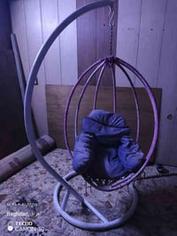 مرجوحه للبيع سعرها 50 وبيها مجال المكان قطاع 55 يم مصرف اشبيليه0777869...