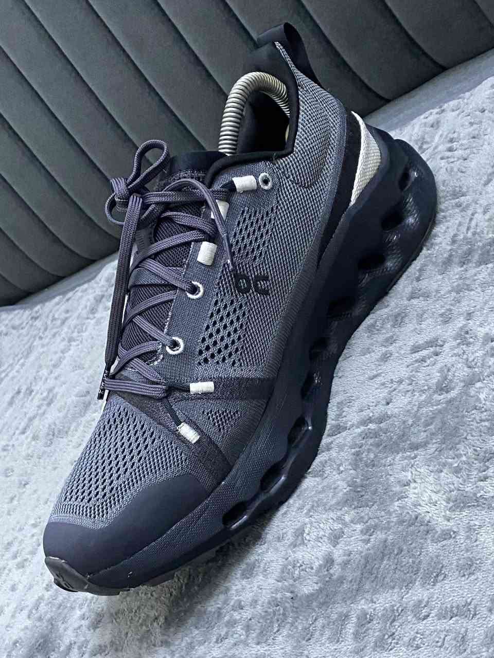 .  On cloud surfer.                                                    بالەی ئەمریکی مارکەی ئۆن کلاود ئۆرجنال ئەسلی ١٠٠/١٠٠ قیاس ٤٤.٥ دريژی ٢٨.٥ سم نیو..مۆدیل ٢٠٢٥..حذاء باله امريكى اورجنال اصلى ماركه اون قياس ٤٤.٥ طول القدم ٢٨.٥..يوجد توصيل


**إذا كنت صاحب هذا الإعلان وتريد حذفه لأي سبب، رجاءا أرسل رسالة إلى الدعم الفني**