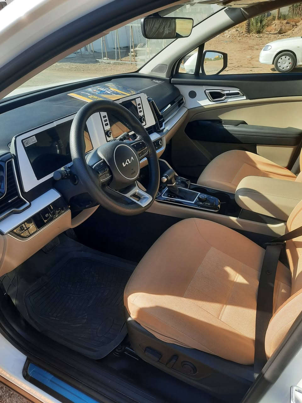 للبيع سبورتج موديل ٢٠٢٥ رقم بغداد فول مواصفات ماعدا البنوراما ماشية ٥٠٠٠ آلاف مكفوله كفاله عامه من كل شيء السعر ٢٤٥$ مكان السياره في الرمادي للإستفسار ***********&***********
