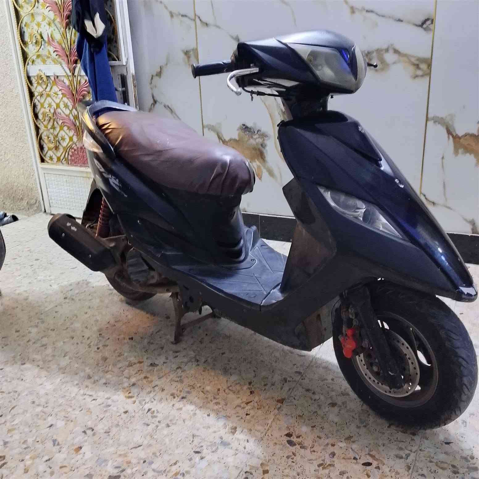 سلام عليكم دراجة ثعلب🐺 ٤٥٠ ألف نقص ستان تعليك و عتله مال الهنر بس *********** اوساب

